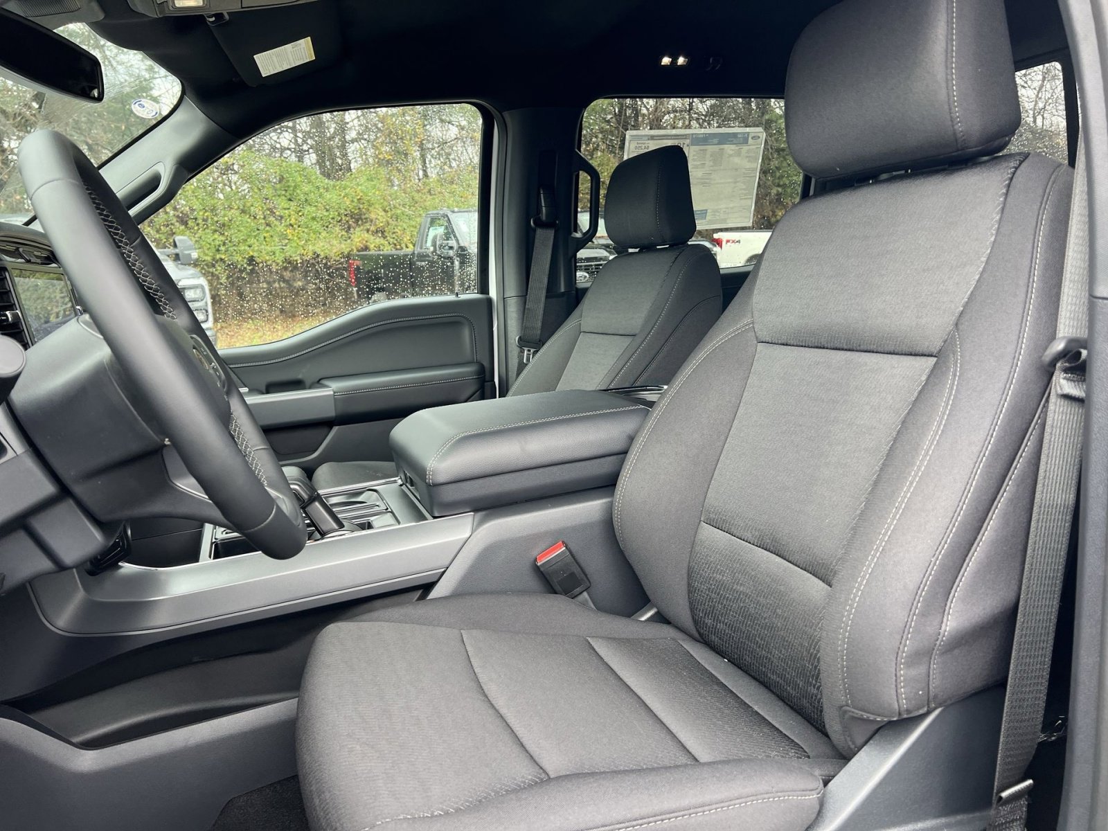 New 2025 Ford F150 XLT w/ Equipment Group 302A MID image 13