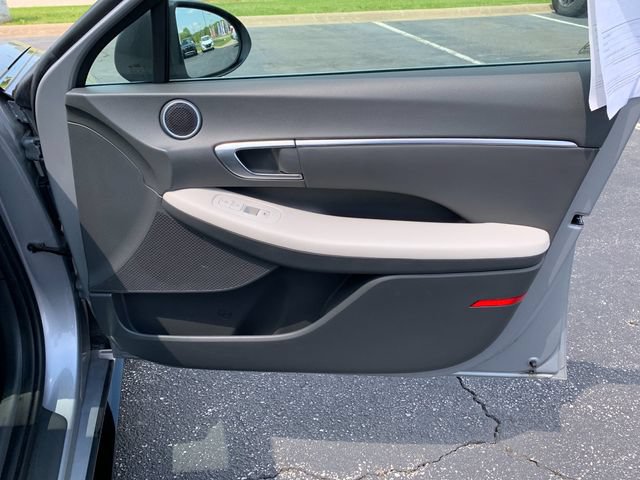 Used 2023 Hyundai Sonata SEL FWD image 17