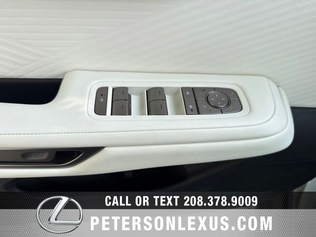 New 2026 Lexus ES 500e AWD/4WD image 21