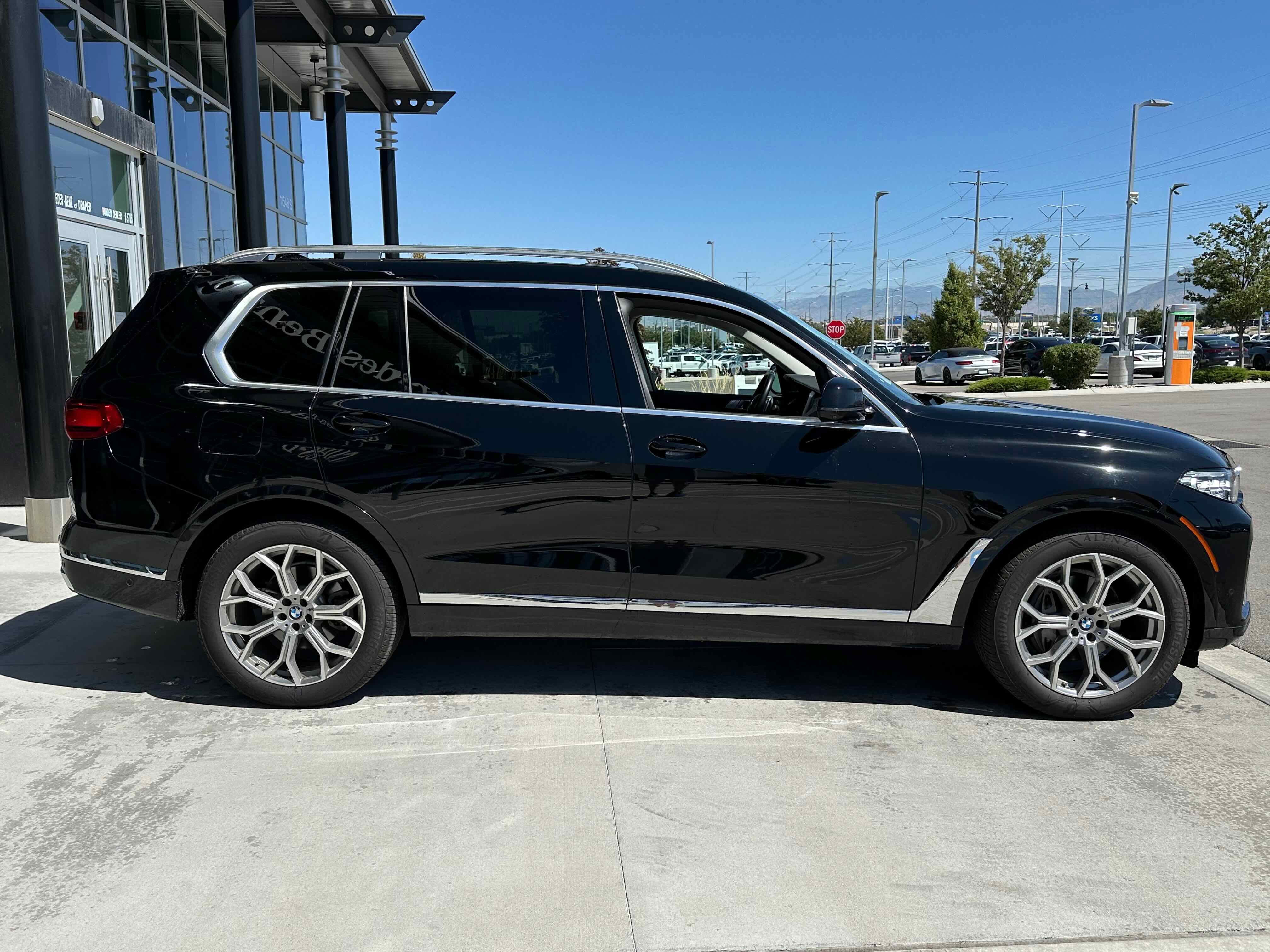 Used 2020 BMW X7 xDrive40i w/ Premium Package image 5