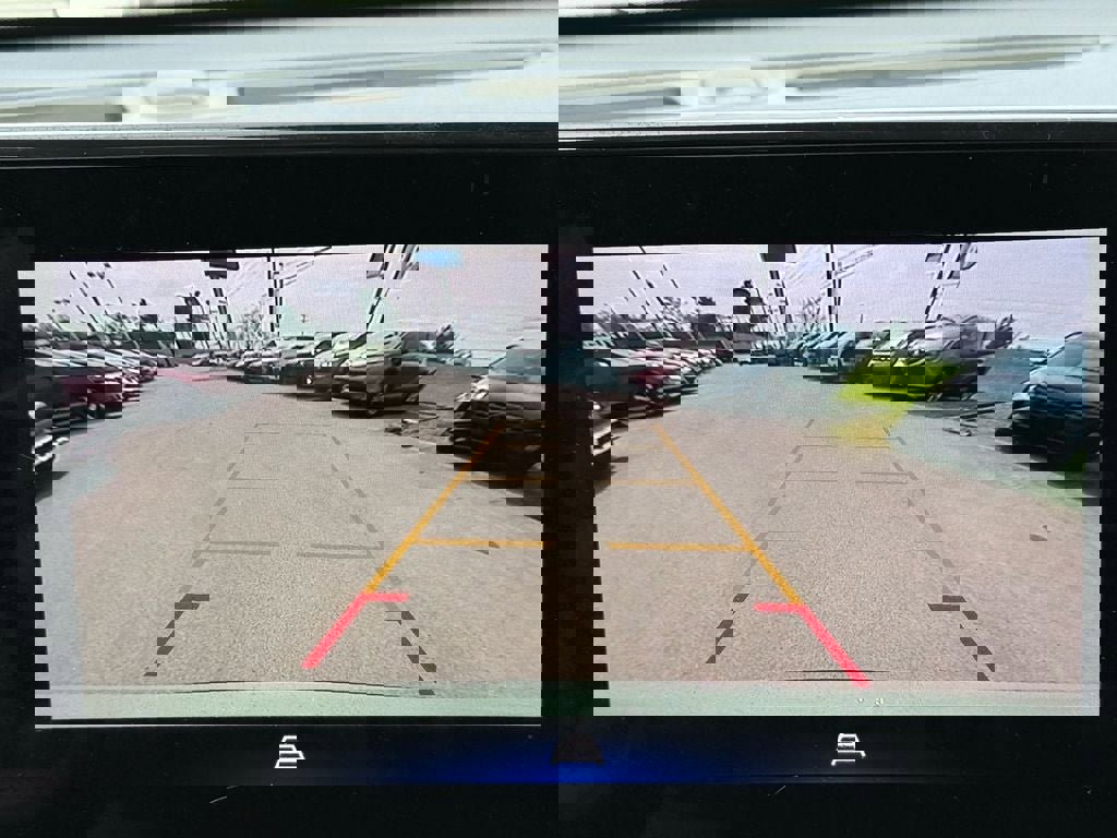 Used 2024 Chevrolet Trax ACTIV w/ Sunroof Package image 28