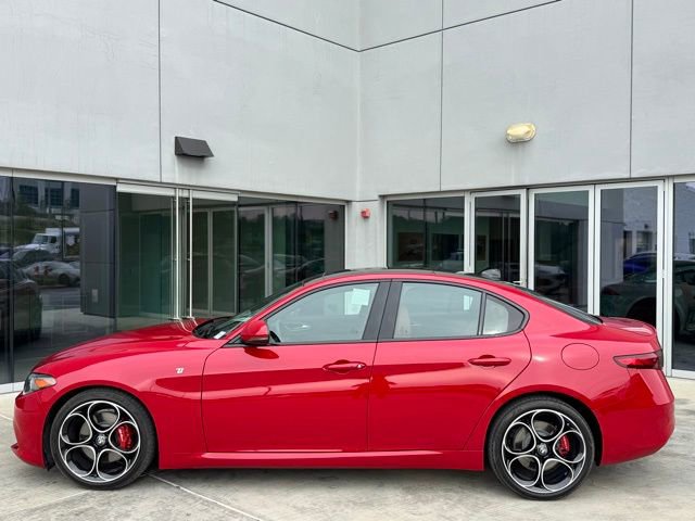 Used 2023 Alfa Romeo Giulia Ti w/ Active Assist Plus Package image 5