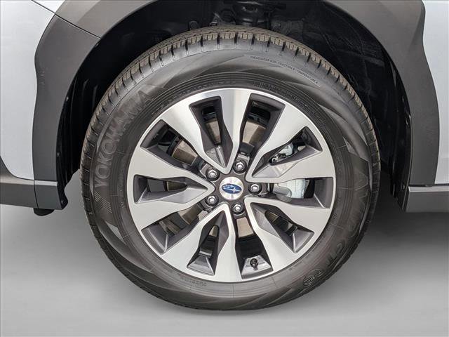 Used 2025 Subaru Outback Limited AWD/4WD image 21