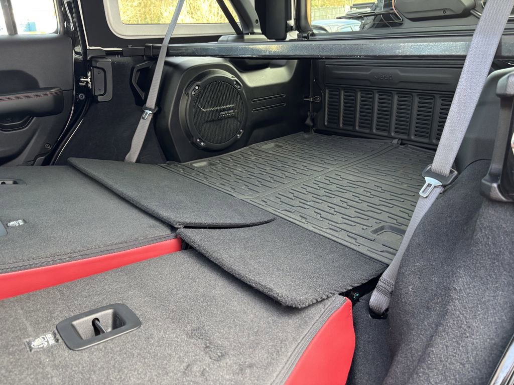 Used 2024 Jeep Wrangler Unlimited Rubicon 392 AWD/4WD image 26