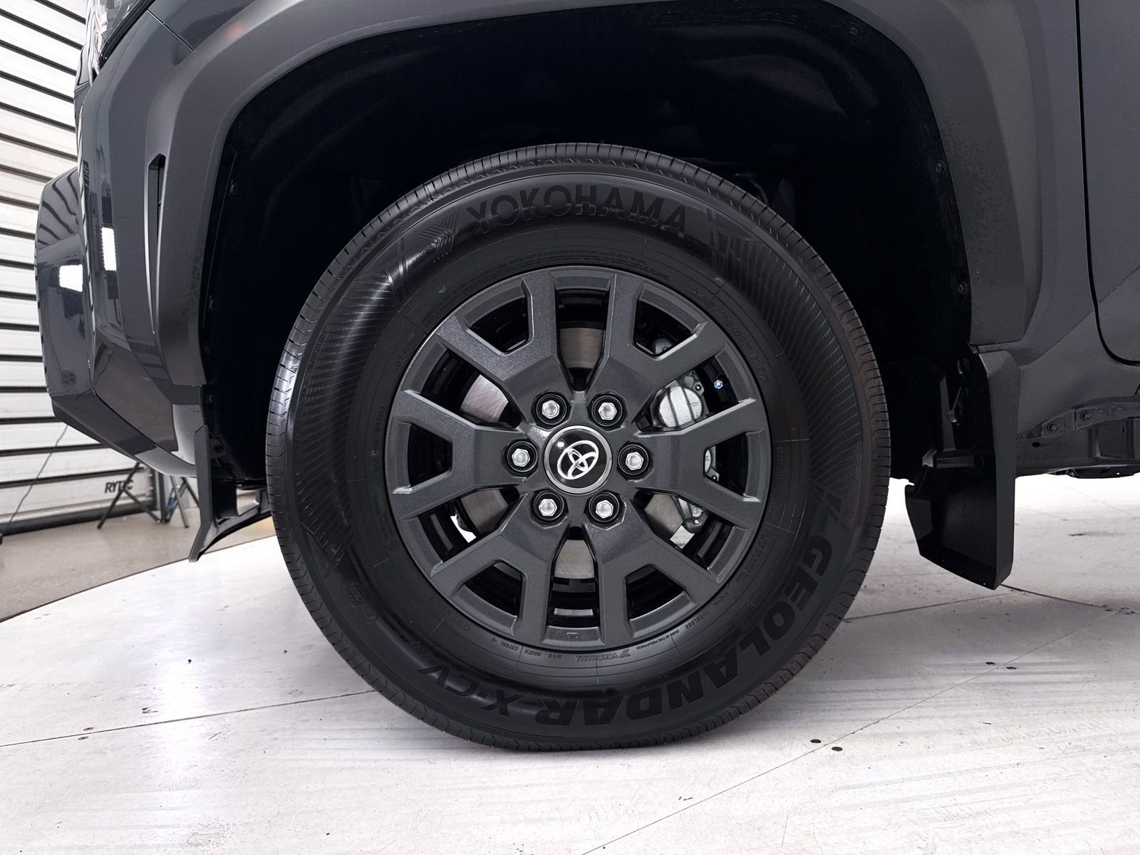Used 2025 Toyota 4Runner SR5 AWD/4WD image 14