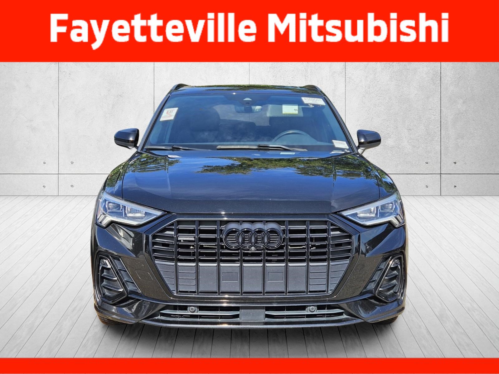 Used 2022 Audi Q3 2.0T Premium Plus w/ Premium Plus Package AWD/4WD image 4