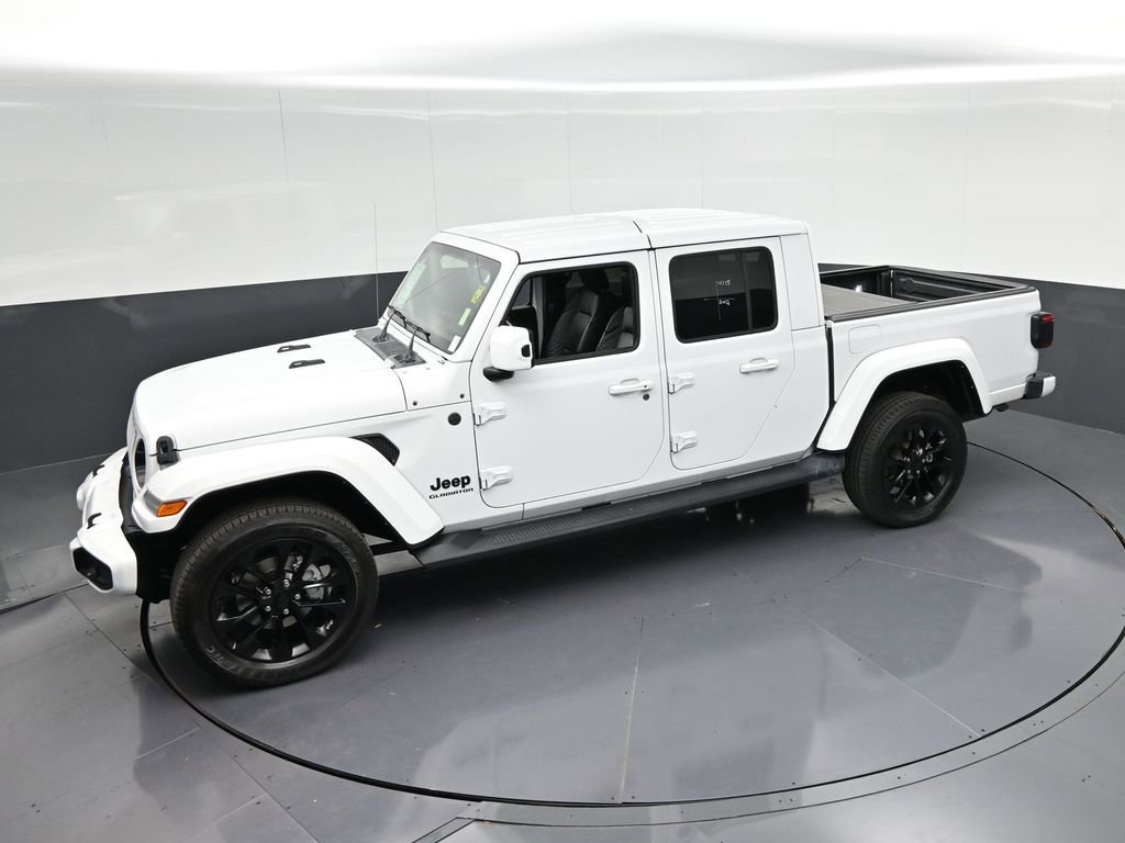 Used 2021 Jeep Gladiator Overland image 27
