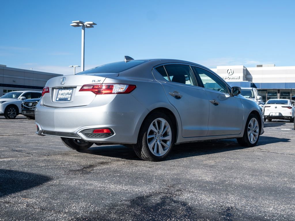 Certified 2018 Acura ILX w/ Premium Package image 14