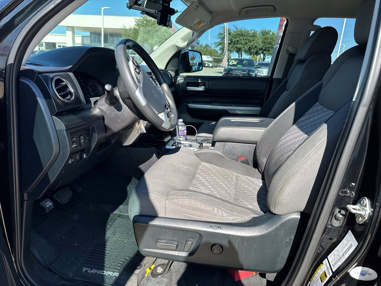 Used 2021 Toyota Tundra SR5 w/ SR5 Upgrade Package AWD/4WD image 6