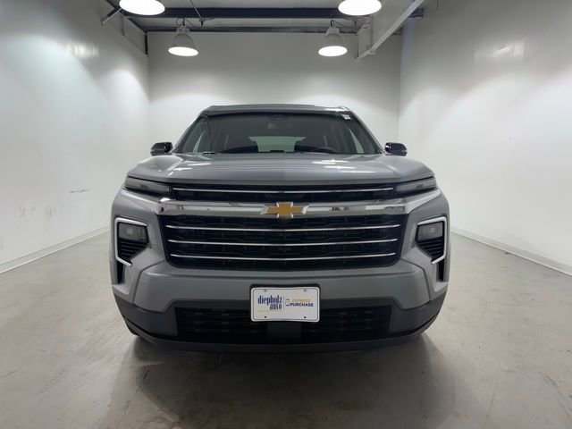 New 2026 Chevrolet Traverse LT image 2