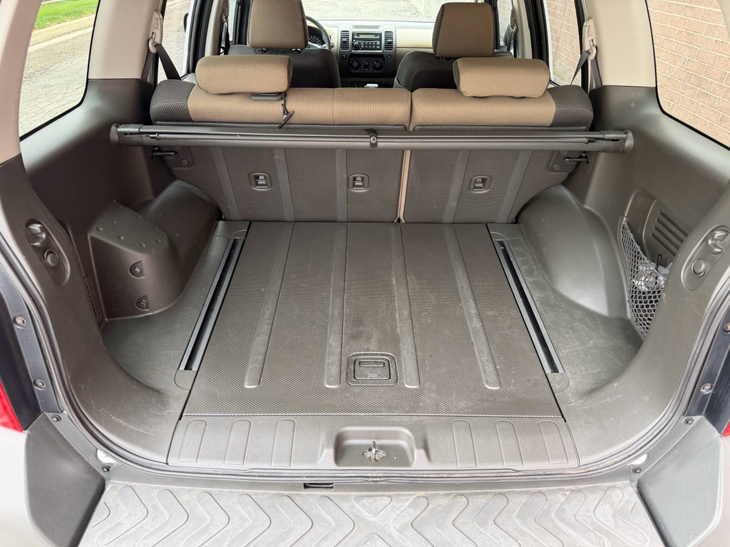 Used 2007 Nissan Xterra S w/ Utility Pkg image 12