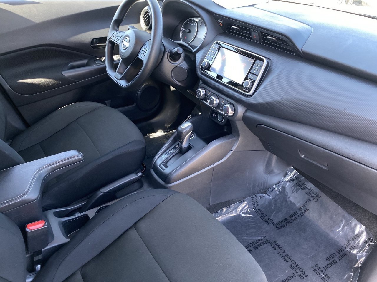 Certified 2025 Nissan Kicks Play S FWD image 9