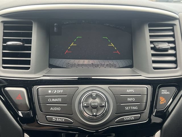 Used 2019 Nissan Pathfinder SV AWD/4WD image 19