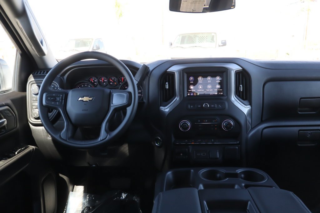 New 2026 Chevrolet Silverado 1500 Custom w/ Turbomax Blackout Package AWD/4WD image 30