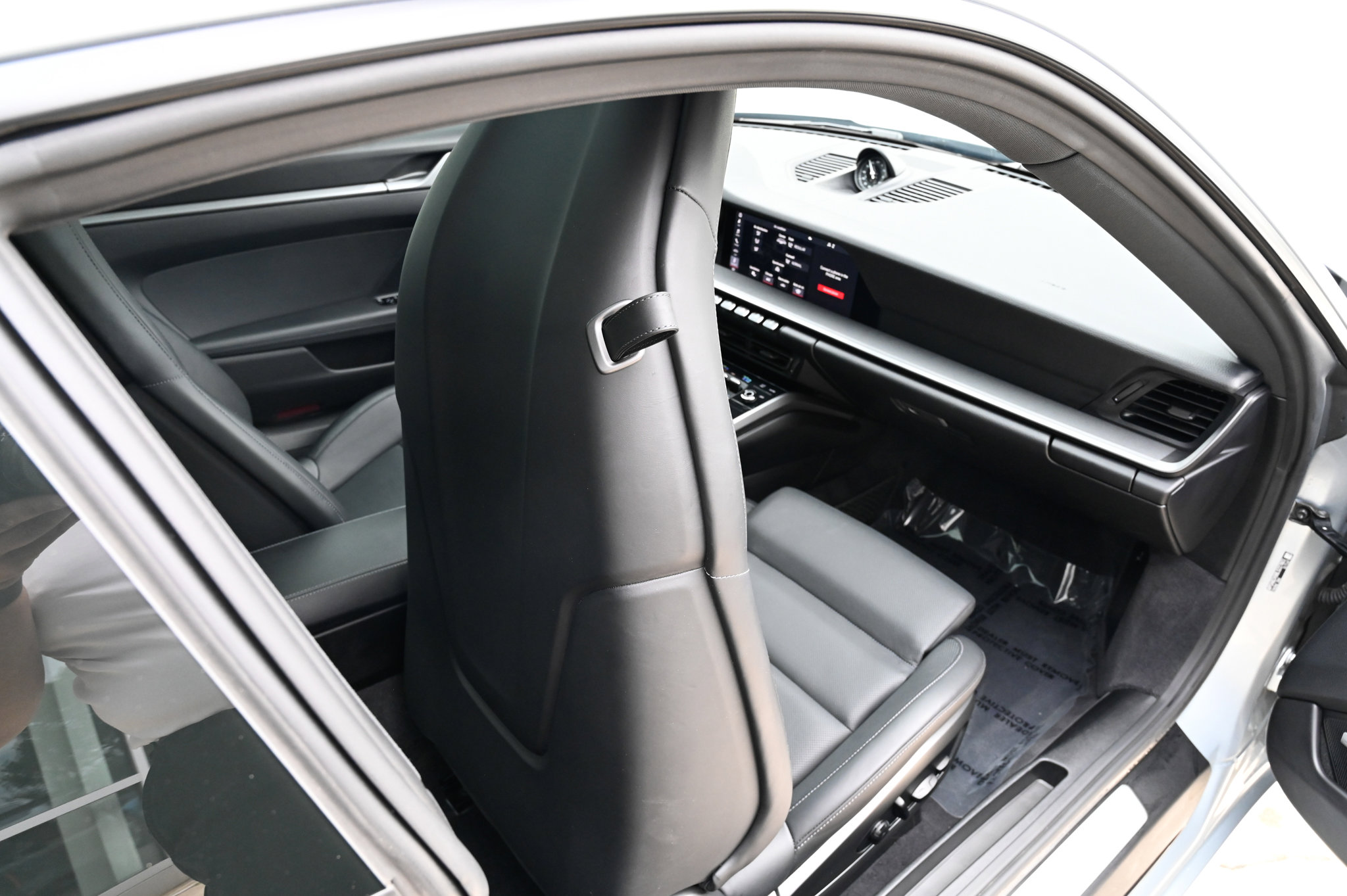 Used 2020 Porsche 911 Carrera S RWD image 48