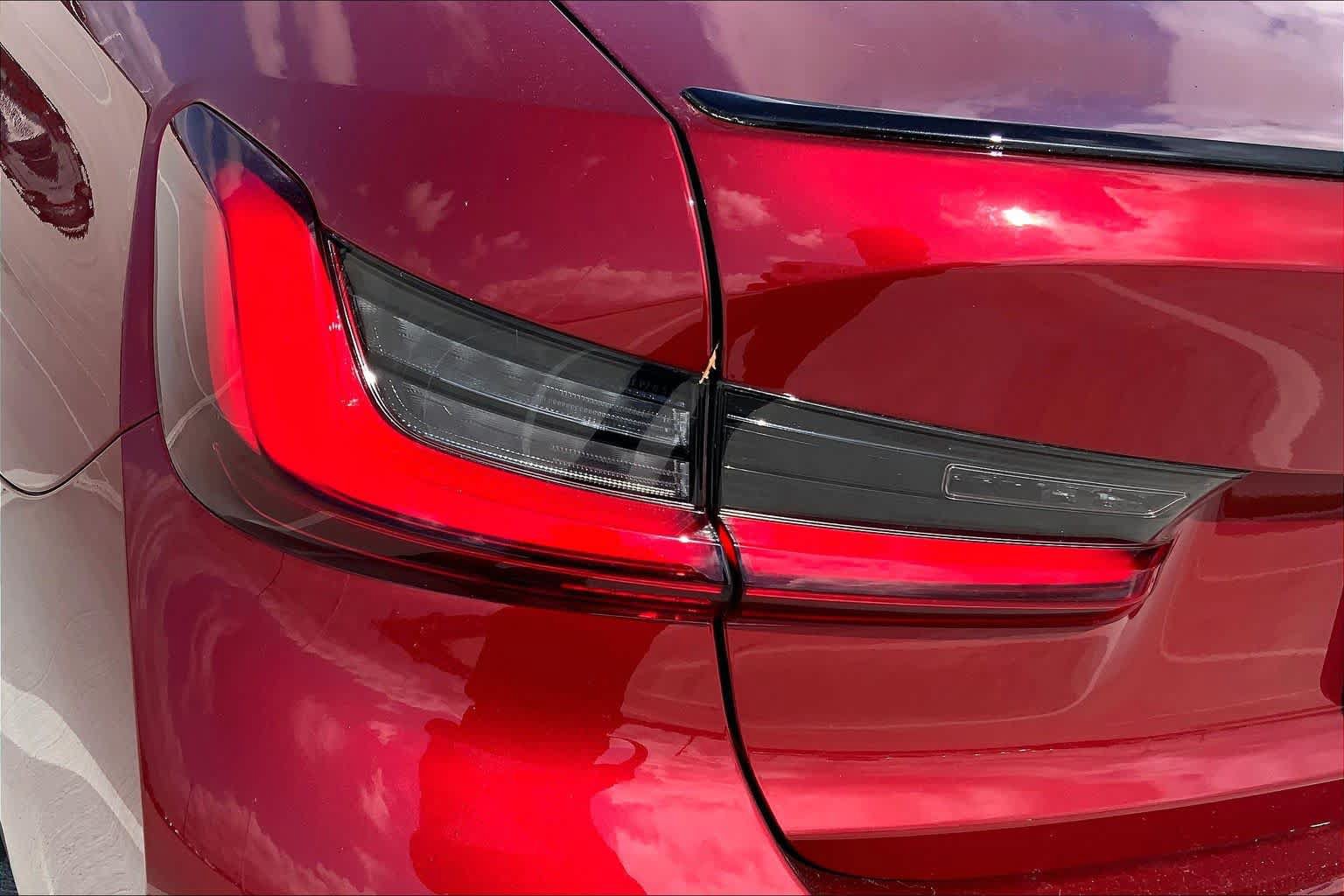 Used 2026 BMW 330i Sedan w/ M Sport Package RWD image 14