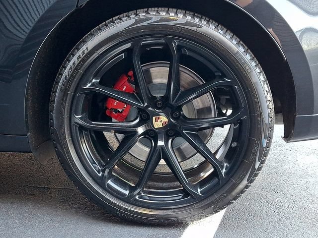 Certified 2024 Porsche Macan GTS AWD/4WD image 14