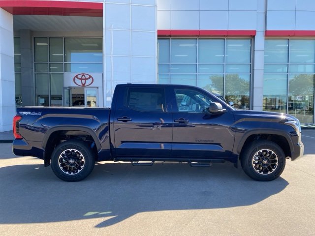 New 2026 Toyota Tundra SR5 image 2