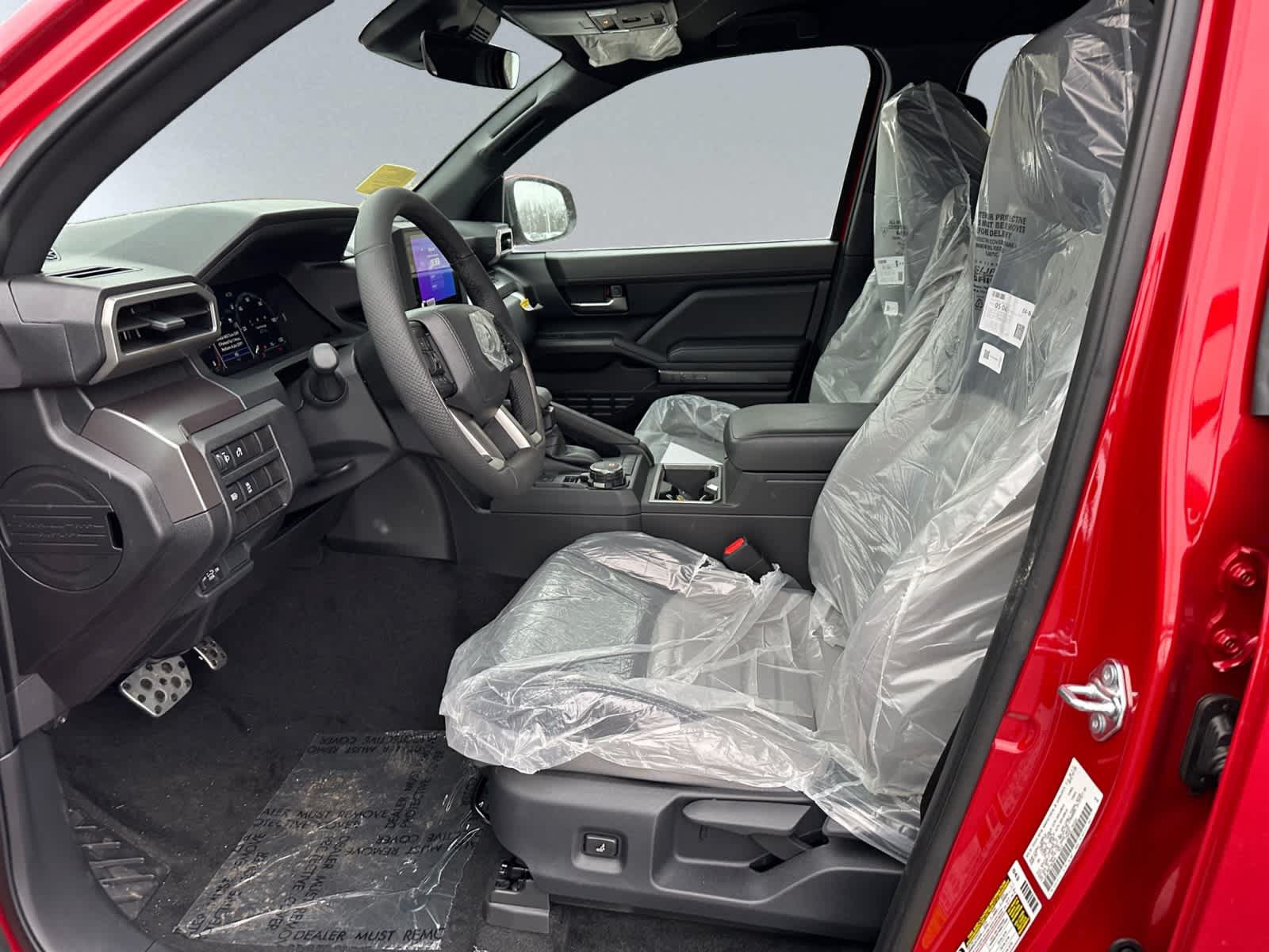 Used 2025 Toyota Tacoma TRD Sport AWD/4WD image 6