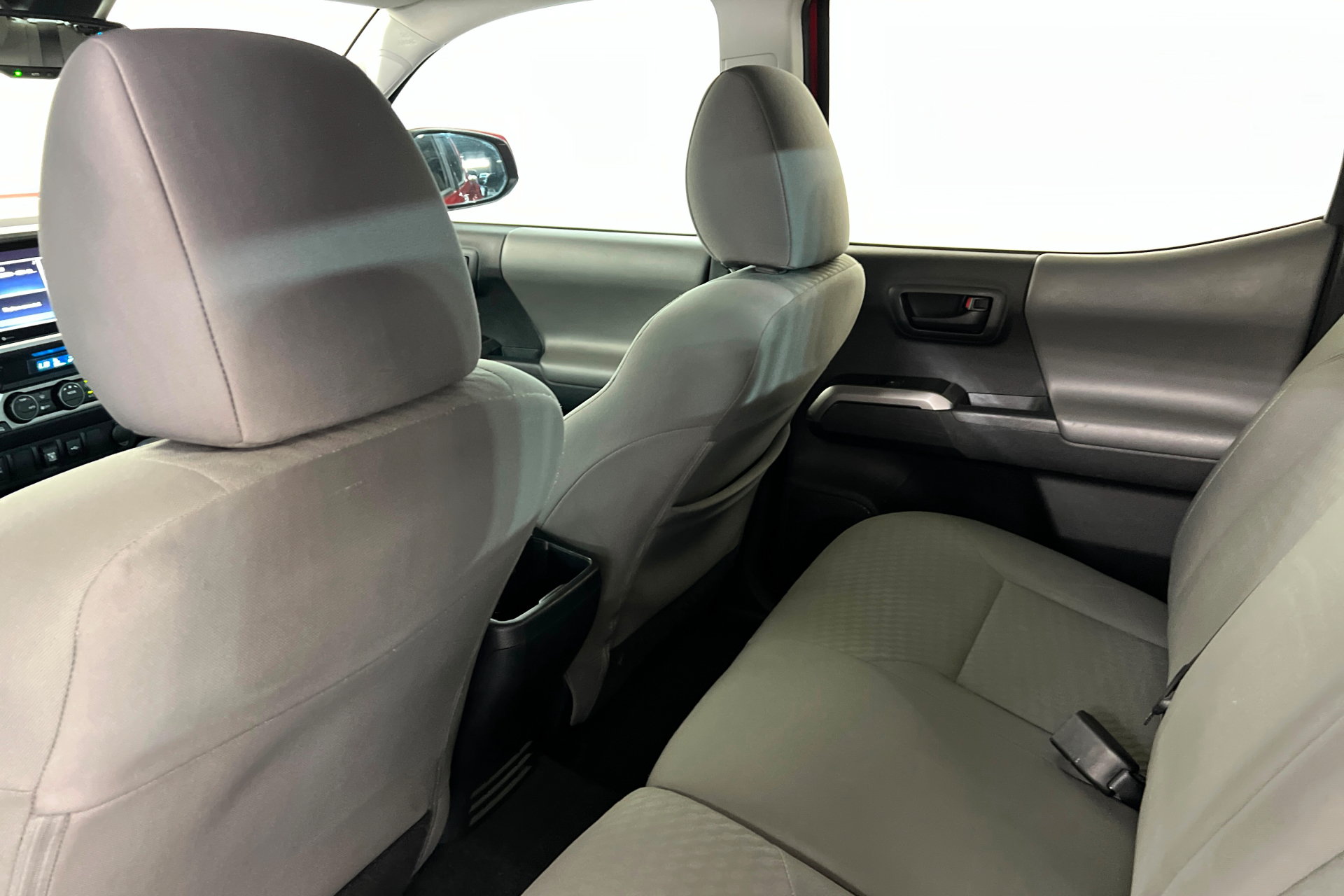 Used 2023 Toyota Tacoma SR5 RWD image 21