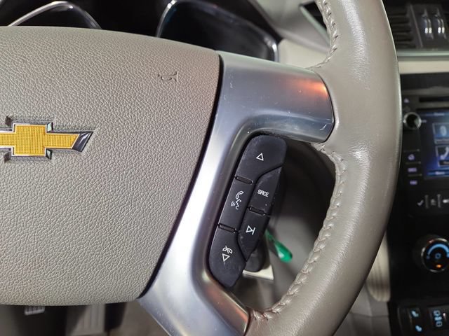 Used 2017 Chevrolet Traverse LT w/ Style and Technology Package FWD image 23
