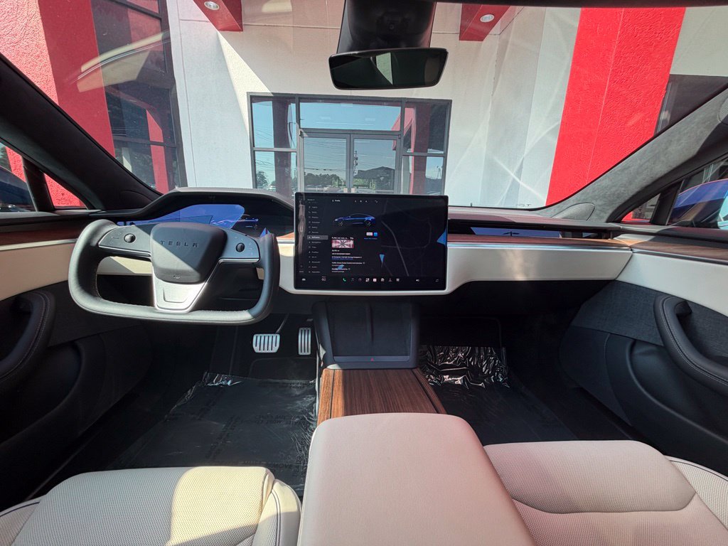 Used 2021 Tesla Model S Plaid AWD/4WD image 23