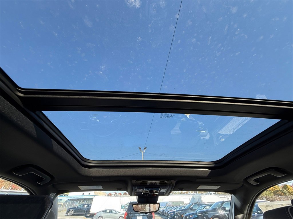 New 2026 Chevrolet Tahoe Premier image 23