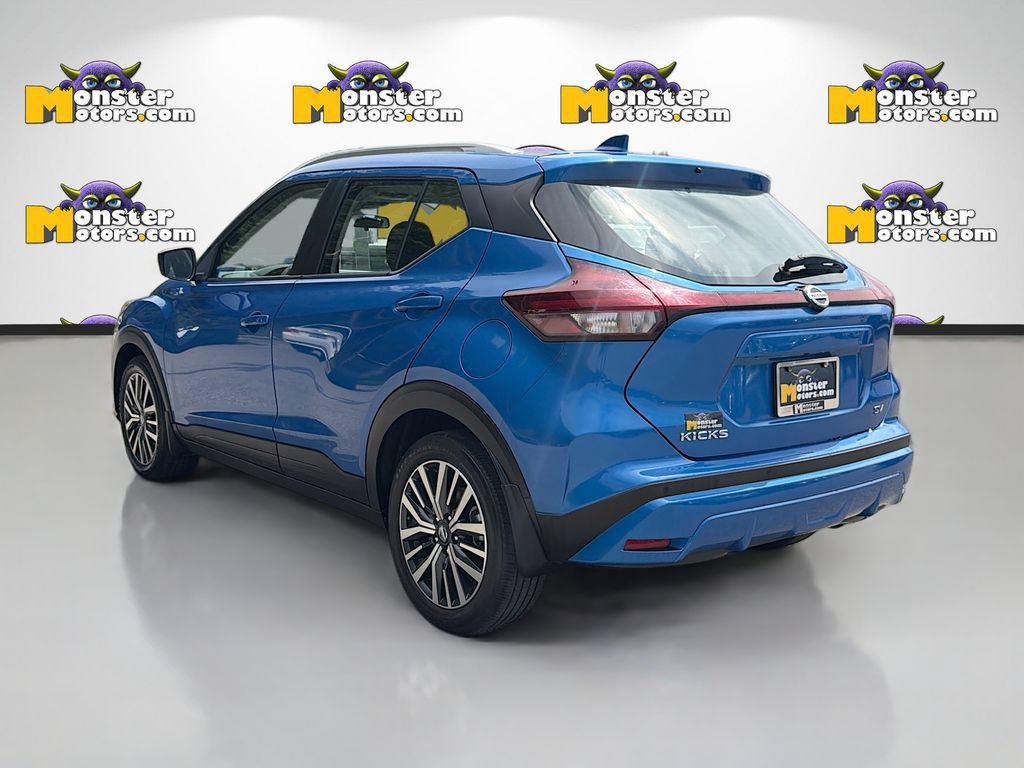 Used 2021 Nissan Kicks SV FWD image 7