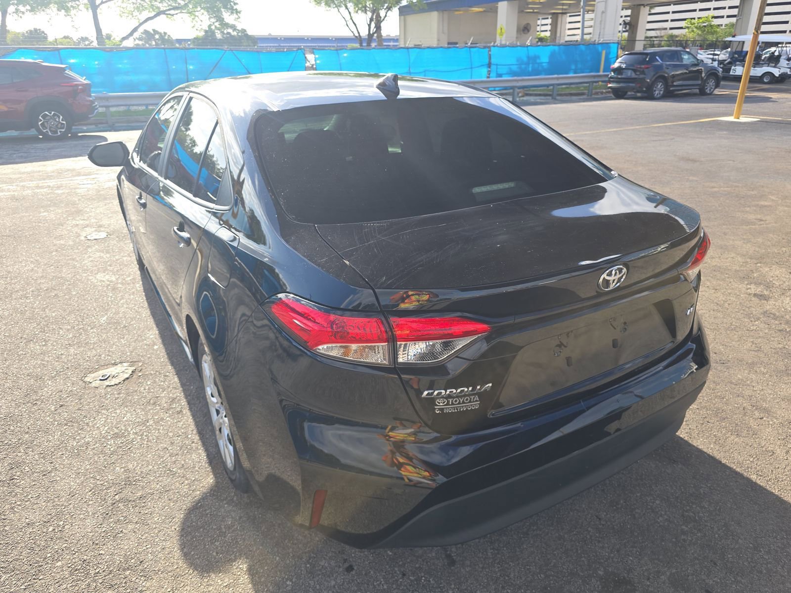 Used 2023 Toyota Corolla LE FWD image 6