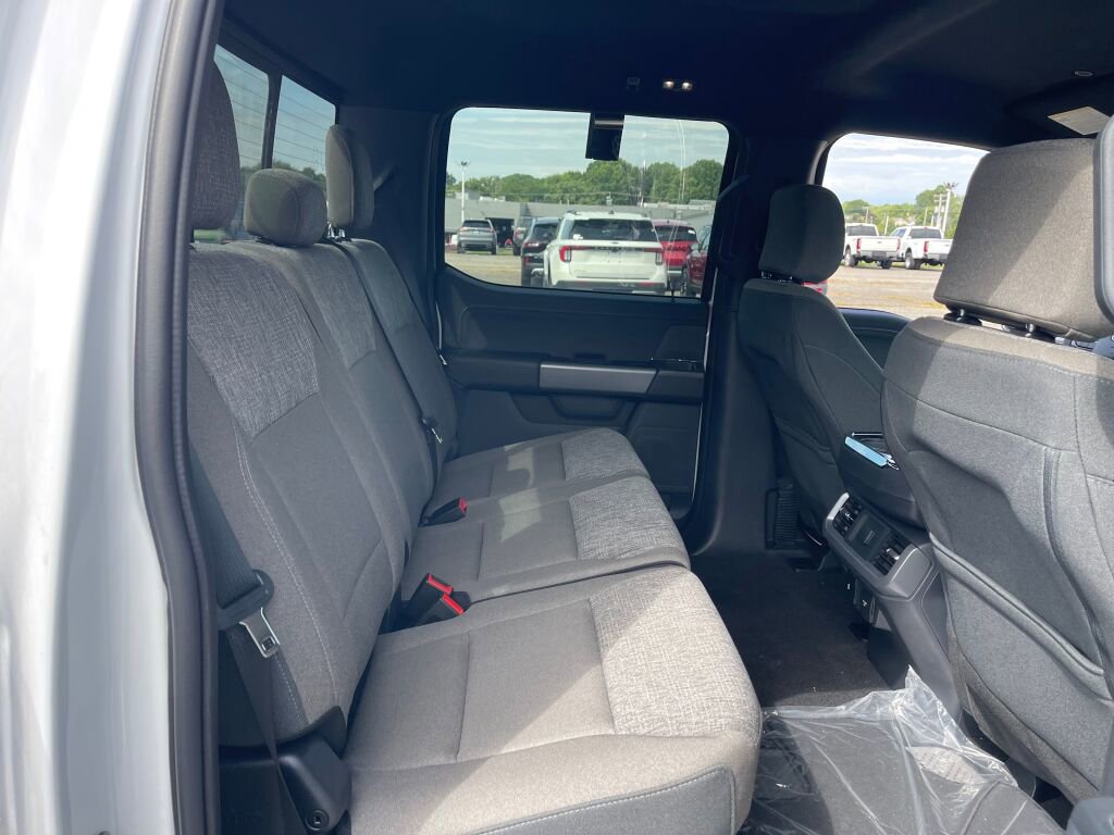 New 2025 Ford F150 XLT w/ Equipment Group 302A MID image 13
