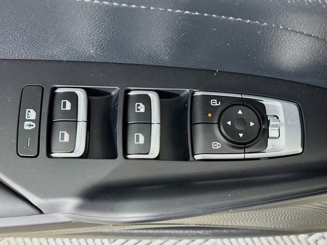 New 2025 Kia K5 LXS FWD image 16