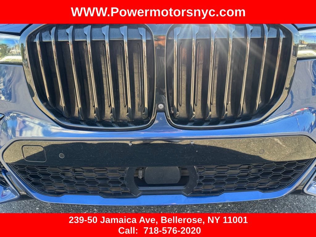 Used 2021 BMW X7 xDrive40i w/ M Sport Package AWD/4WD image 9