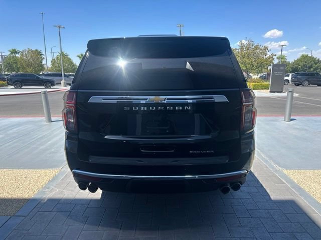 Used 2023 Chevrolet Suburban Premier AWD/4WD image 6