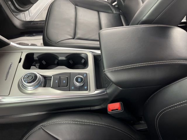 Used 2023 Ford Explorer XLT w/ Equipment Group 202A image 28