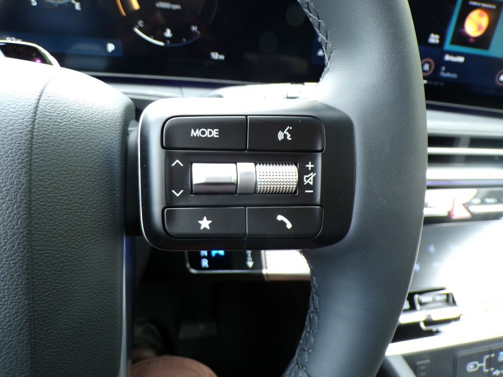 New 2027 Hyundai Santa Fe Limited AWD/4WD image 32