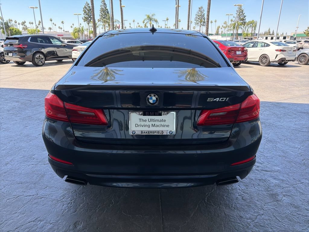 Used 2019 BMW 540i w/ Convenience Package RWD image 4