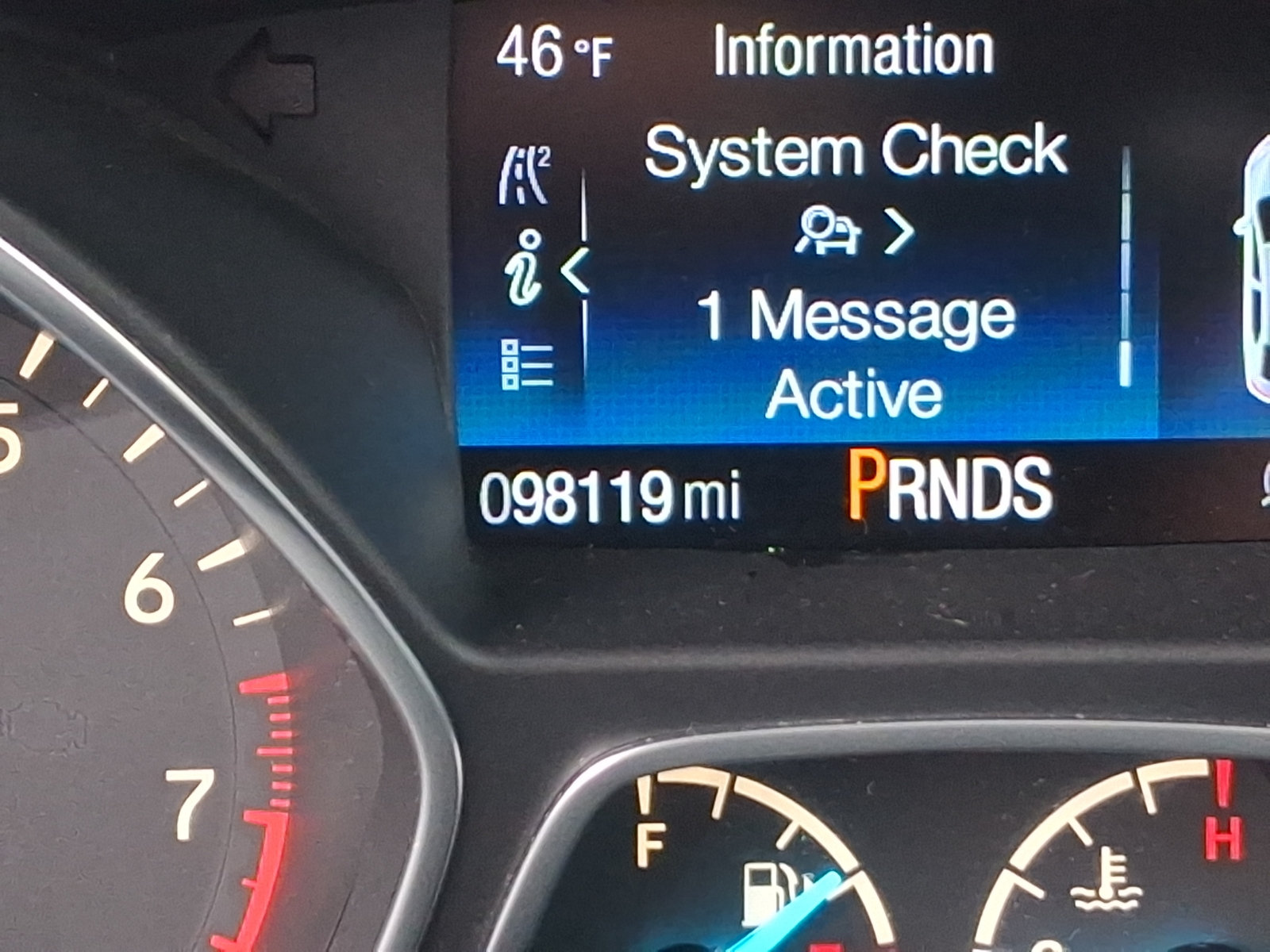 Used 2017 Ford Escape SE w/ SE Leather Comfort Package AWD/4WD image 20