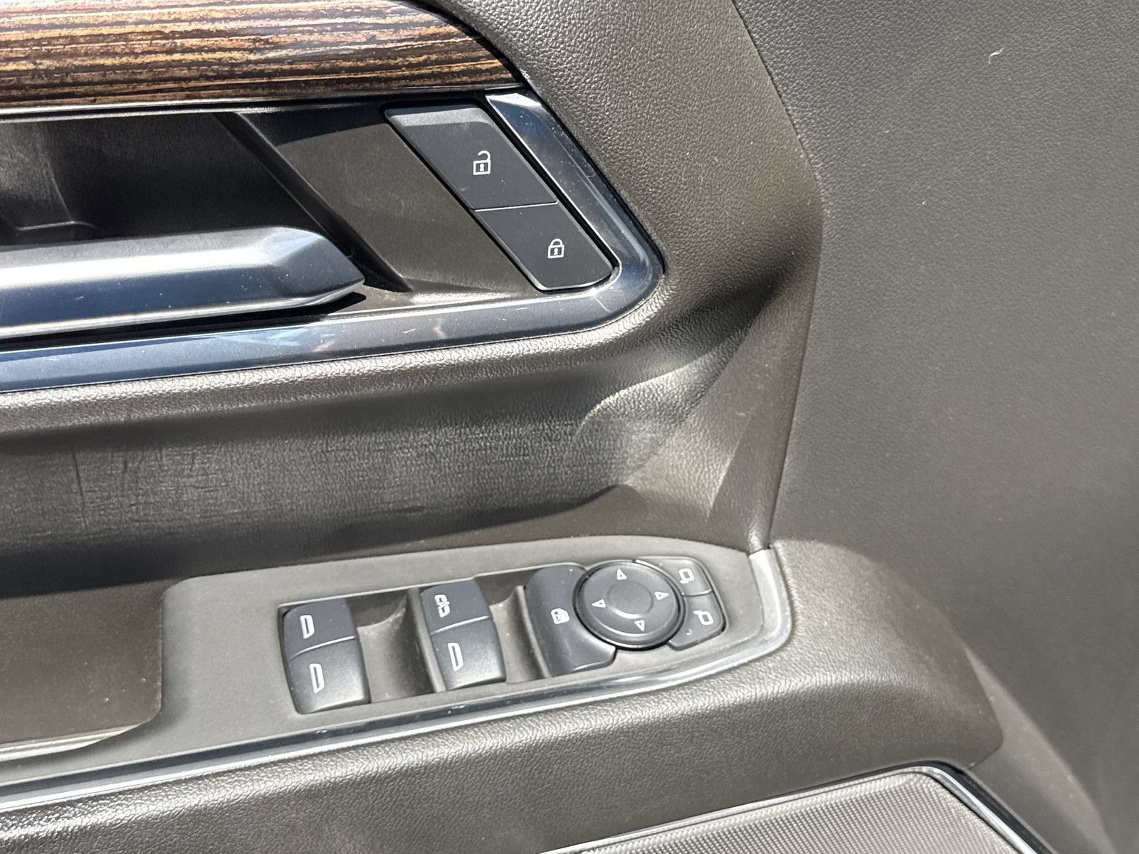 Used 2024 GMC Sierra 1500 Elevation AWD/4WD image 14