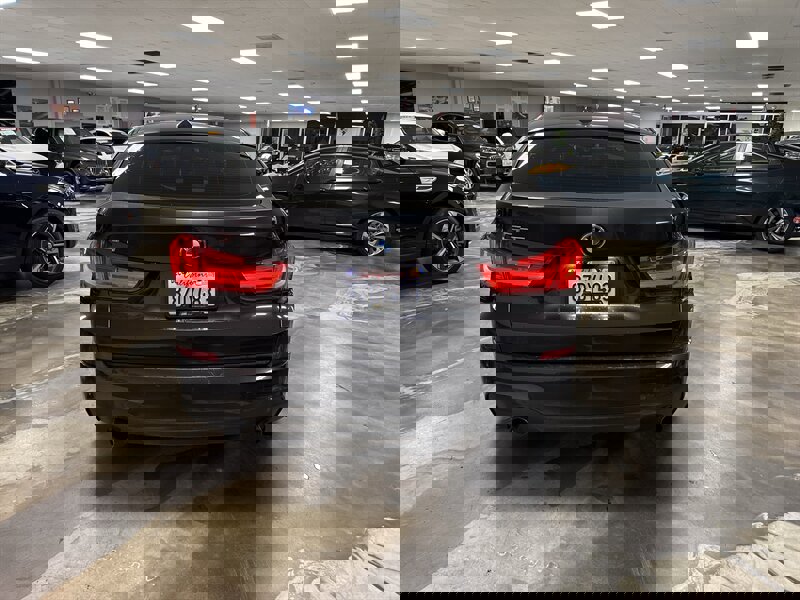 Used 2015 BMW 535i Gran Turismo image 6