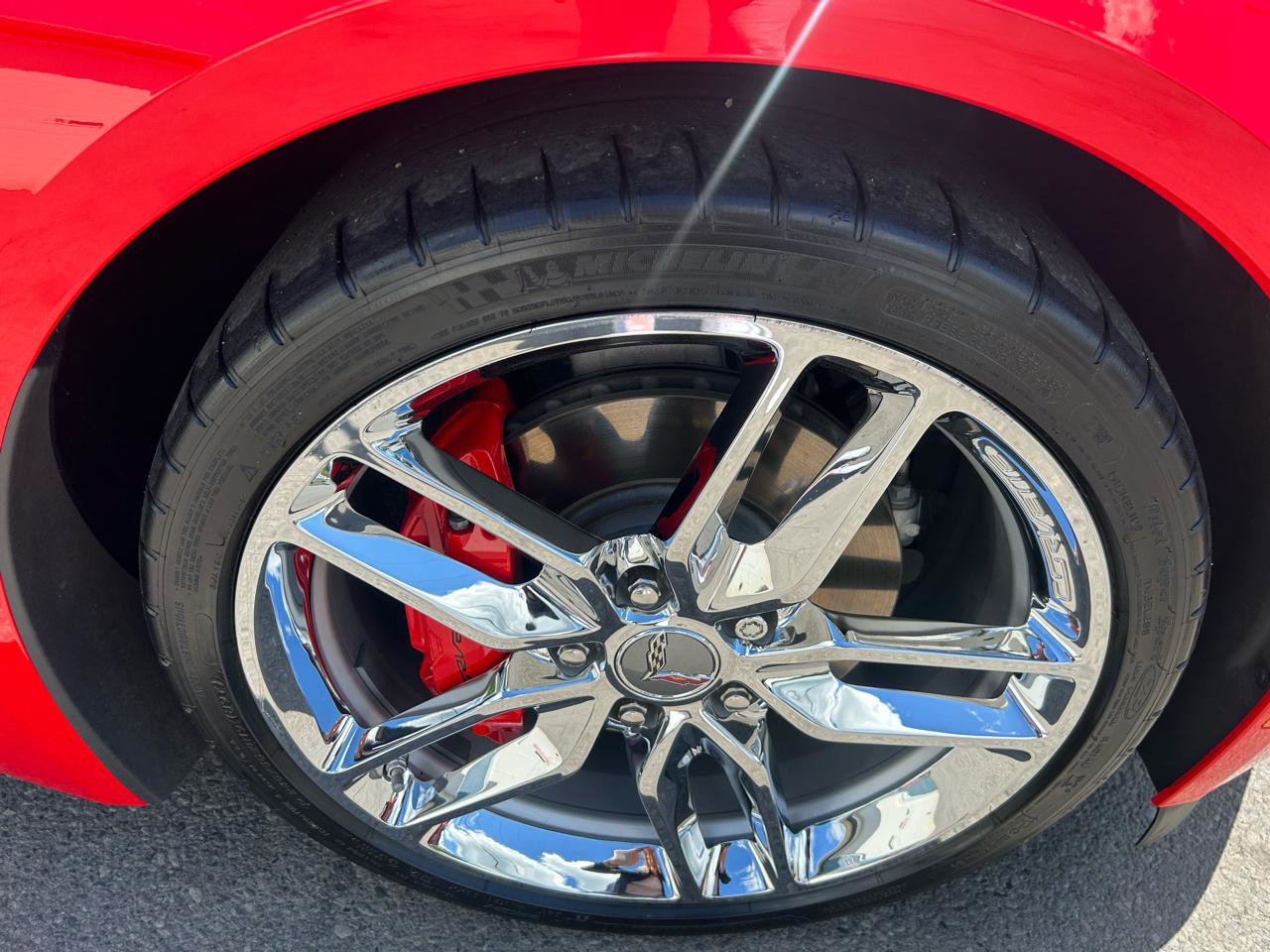 Used 2019 Chevrolet Corvette Stingray Coupe w/ 1LT RWD image 10
