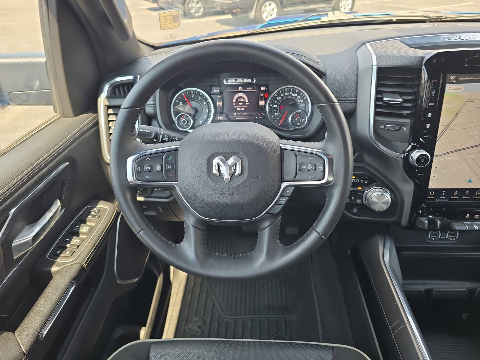 Used 2024 RAM 1500 Laramie image 9