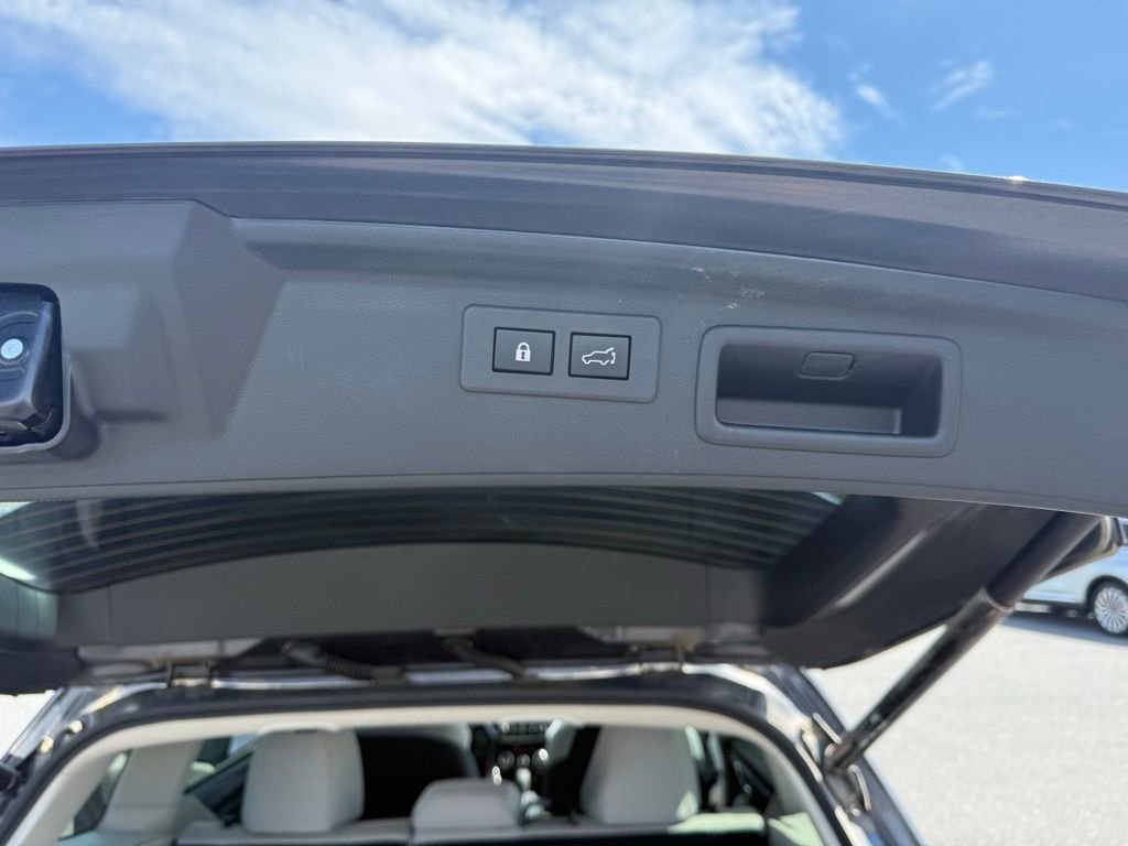 Certified 2023 Subaru Forester Premium image 12