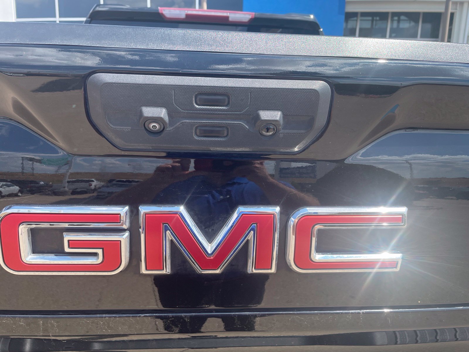 Used 2023 GMC Sierra 1500 SLT w/ SLT Premium Package AWD/4WD image 43