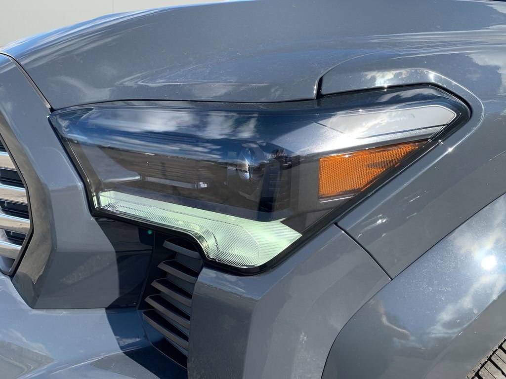 Used 2024 Toyota Tacoma Limited image 28