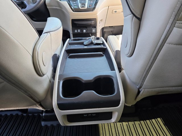 Used 2025 Honda Odyssey Touring image 7