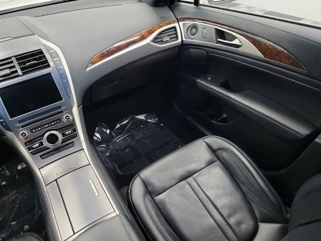 Used 2020 Lincoln MKZ Reserve w/ Elements Package image 16