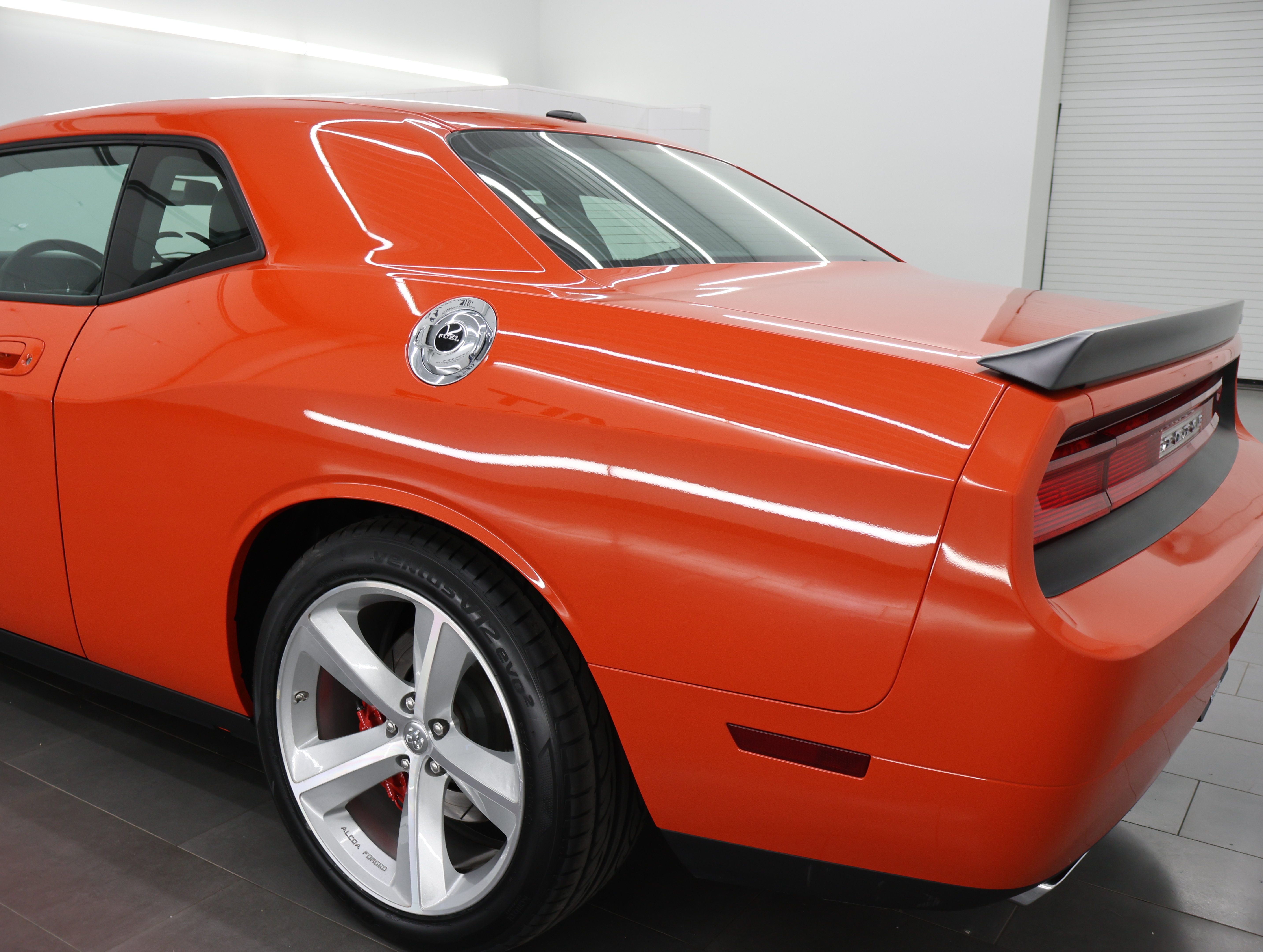 Used 2009 Dodge Challenger SRT8 w/ SRT Option Group II RWD image 30