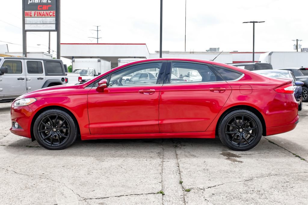 Used 2016 Ford Fusion SE FWD image 15