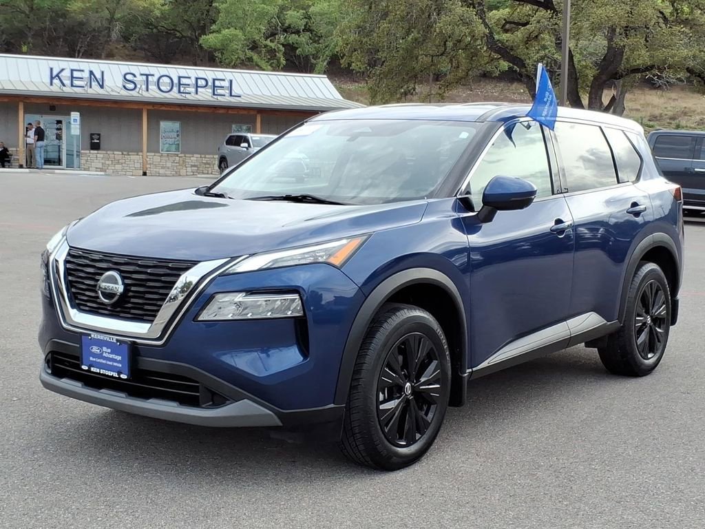Used 2021 Nissan Rogue SV image 10
