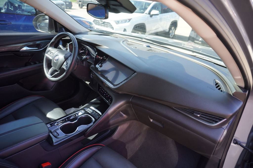 Used 2023 Buick Envision Essence w/ Sport Touring Package image 9